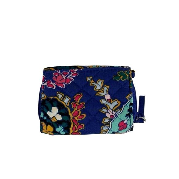 Vera Bradley Zip Around Wallet - Picture 2 of 7